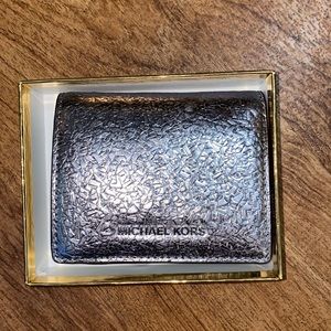Micheal Kors wallet